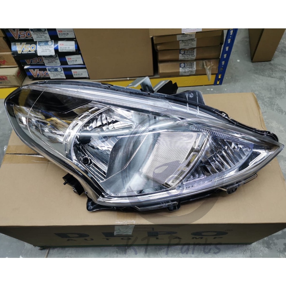 NISSAN ALMERA N17L 2016 YEAR FRONT HEAD LAMP / HEAD LIGHT / DEPAN LAMPU ...