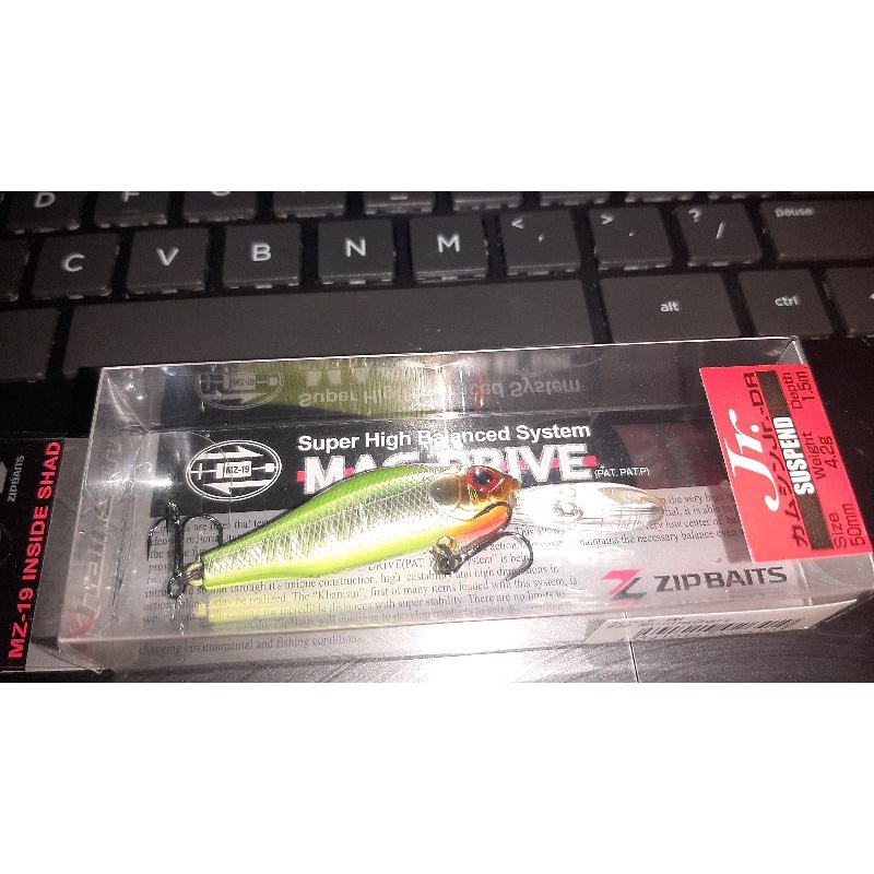 Leurre Suspend Zipbaits Khamsin Jr DR 50 Mm – 4.2g – Coloris 996 – Pêche Bass