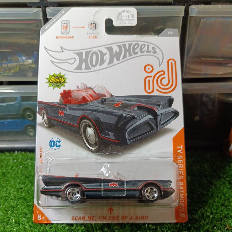 Mainline Fantasy Hotwheels Case B 2024 Batmobile And The Tumbler