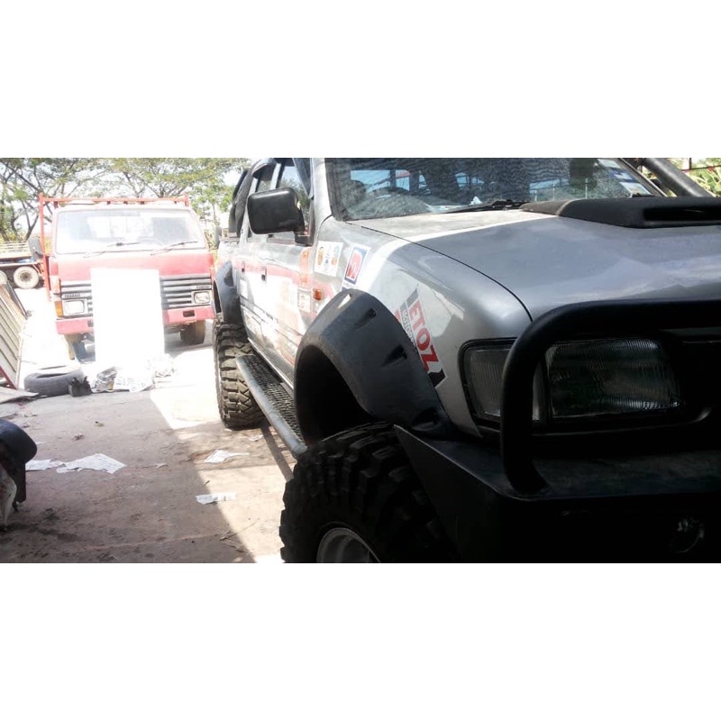 ISUZU Invader Rodeo Ls Space Cab Fender Flare Accessories Part Shopee Malaysia