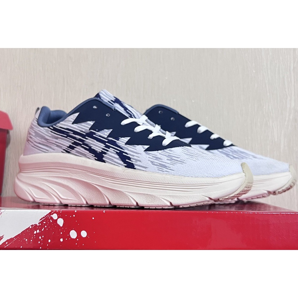 Goya Hamsa genuine sports shoes, super light and smooth full color