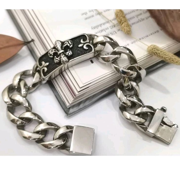 thumbnail image 2 of Silver Cuban Link Chain - 16mm 2 of 11