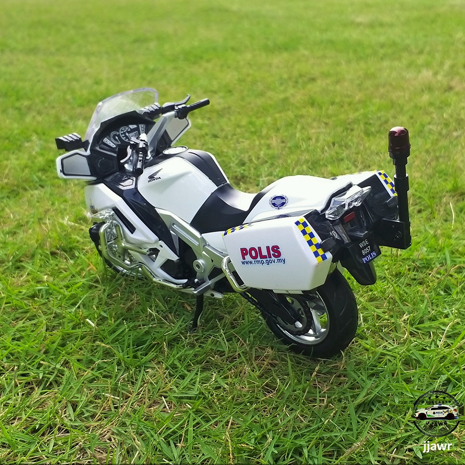 MOTO POLIS 1 12 Honda ST1300 livery PDRM Police Motorbike Motorcycle Model Diecast Toy Shopee Malaysia