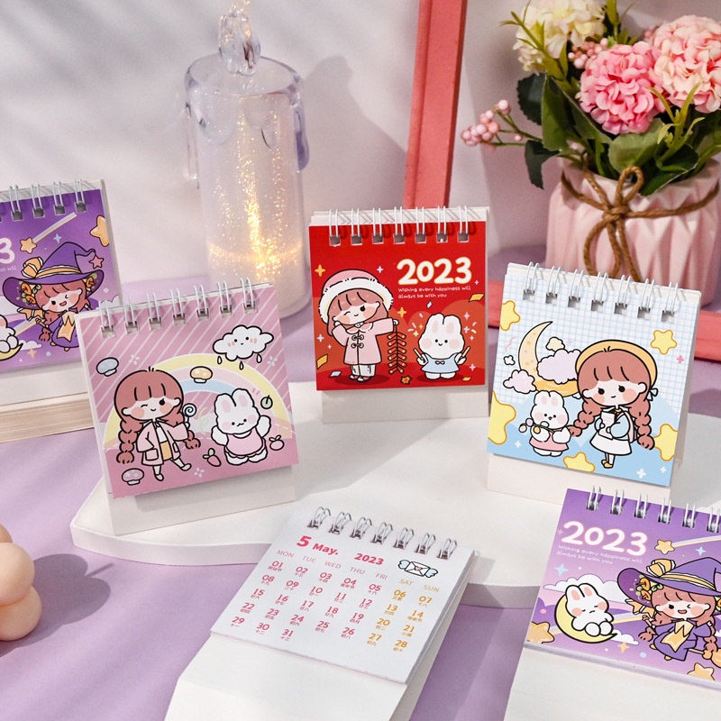 Mini Desk Calendar With Animated Character Motifs/Cute And Cute Motifs ...