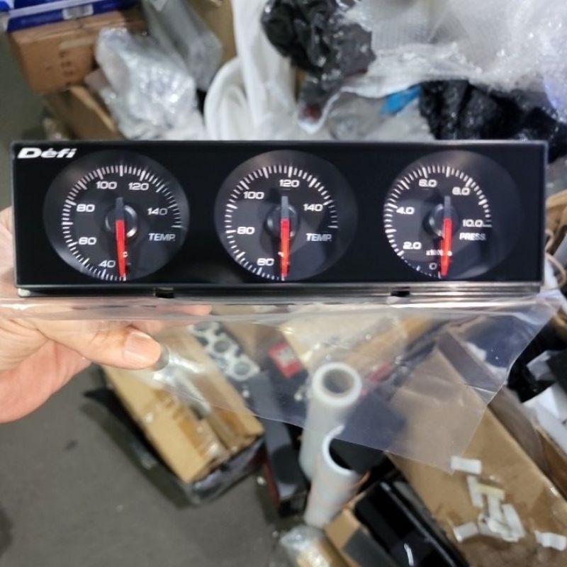 Defi DINgauge meter ( White ) Water temp, Oil temp, Oil press