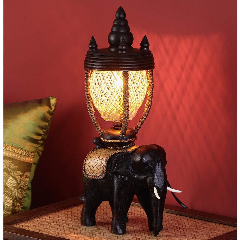 Thailand solid wood elephant table lamp personality American rural