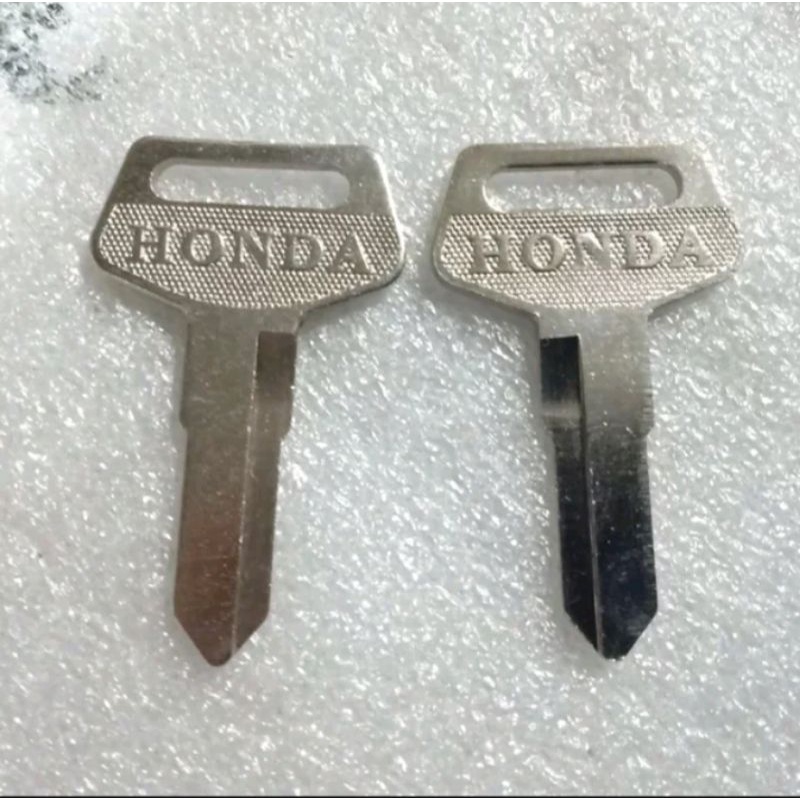 Honda C70 CG100 GL100 GL125 C70 key, new, old stock | Shopee Malaysia