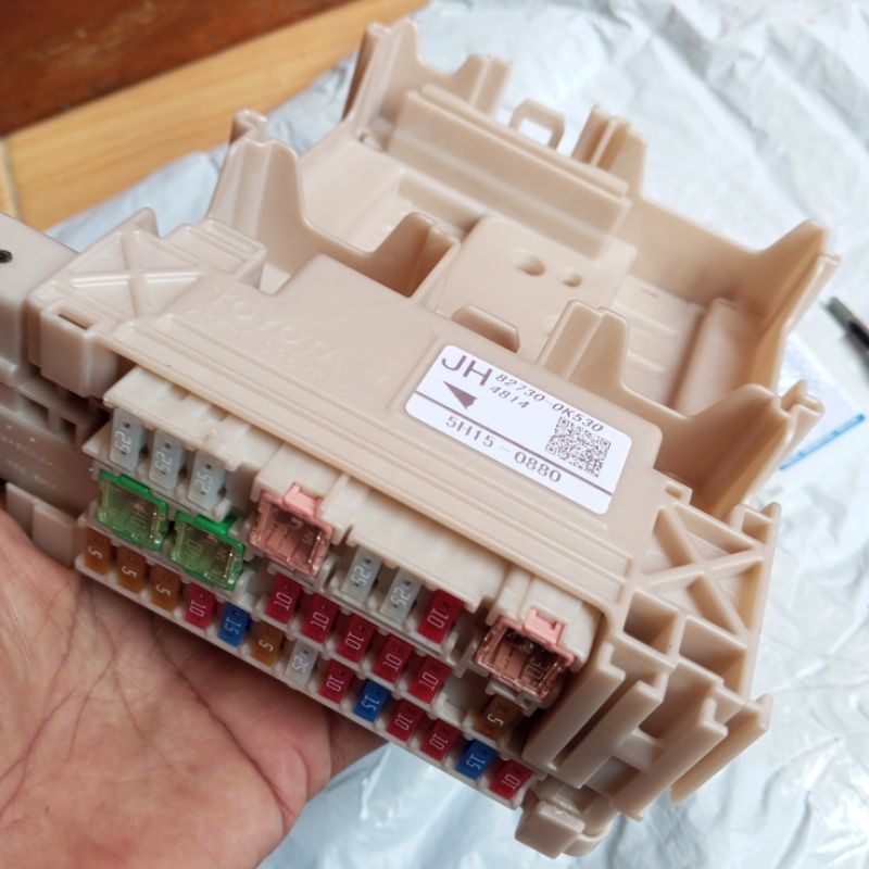 Fuse Box Fuse 82730 0K530 Innova Reborn Fortuner v r z hilux revo