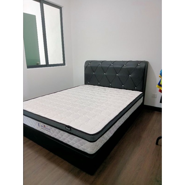 (𝟑 𝑫𝑨𝒀𝑺 𝑫𝑬𝑳𝑰𝑽𝑬𝑹𝒀 𝑲𝑳 & 𝑺𝑬𝑳𝑨𝑵𝑮𝑶𝑹)Set Katil Queen/ Katil Divan