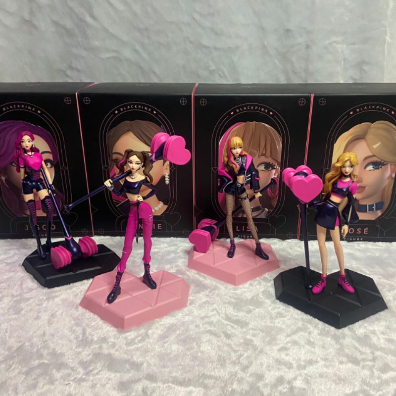 BLACKPINK COLLECTIBLE FIGURE Free BORN PINK Poster | Shopee Malaysia