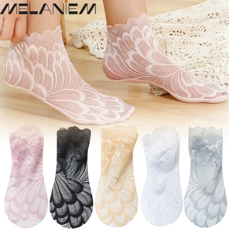 Ladies Daily Thin Cotton Bottom Boat Socks Invisible Short Breathable