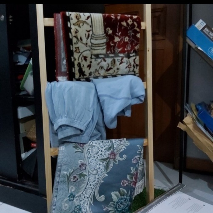GANTUNGAN Ladder hanger Multipurpose Prayer Mat ladder Rack Clothes ...