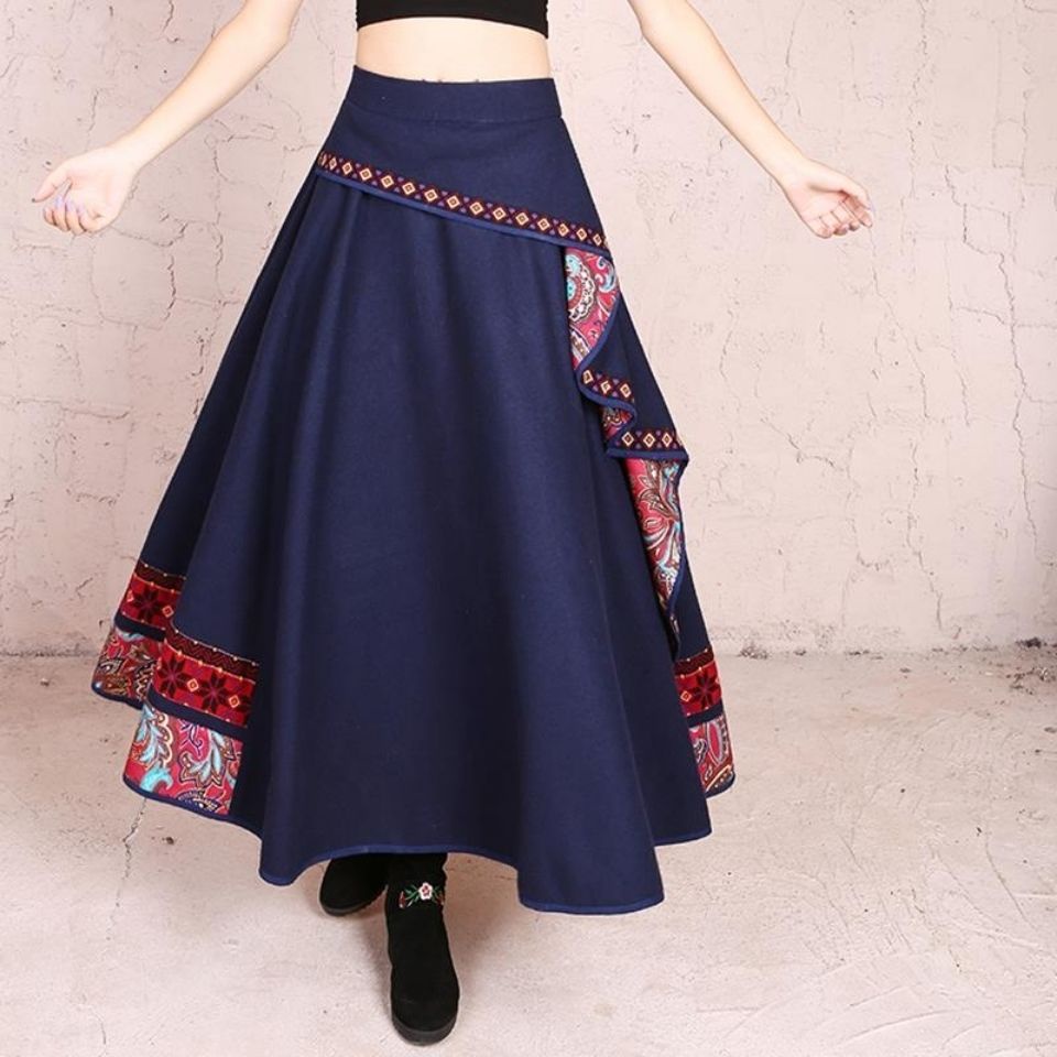 Womens Ethnic-style Floral-print A-line Skirt With A Slit