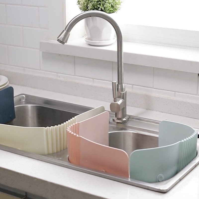 Sink Splashback Pool Foldable Flap Suction Cup Corner Retractable Water
