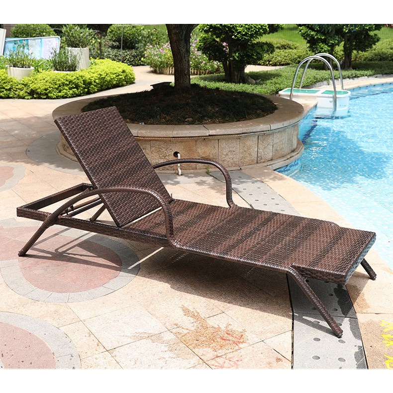 Outdoor Wicker Chaise Lounge without Cushion Villa Countryard Swimming