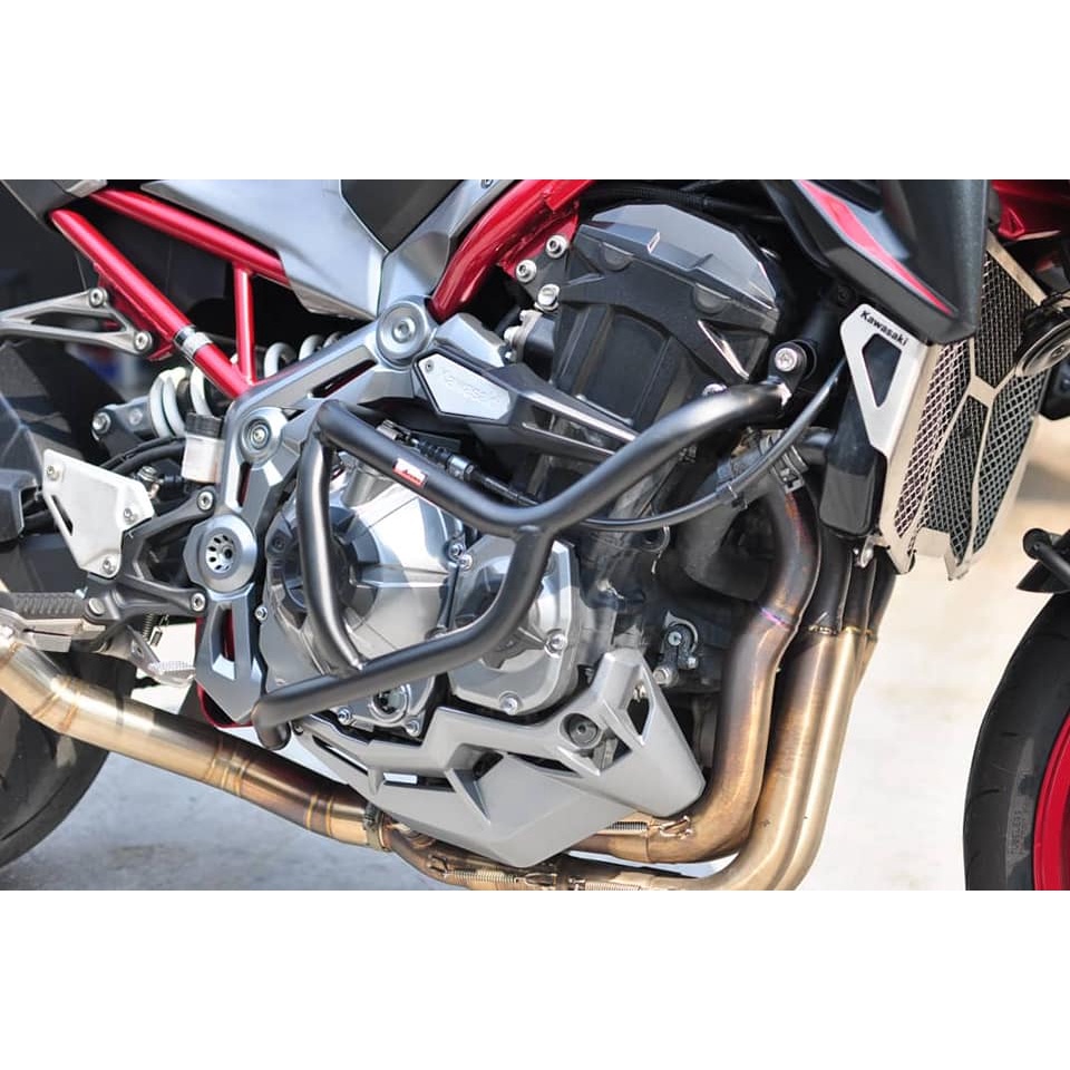 Kawasaki Z900 Engine Crash Bar (Black) Shopee Malaysia
