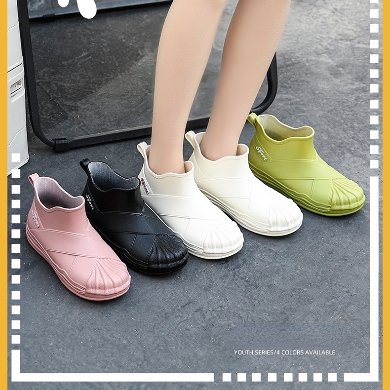 New waterproof shoes for women, student rain boots low top short tube fashion rubber shoes, non