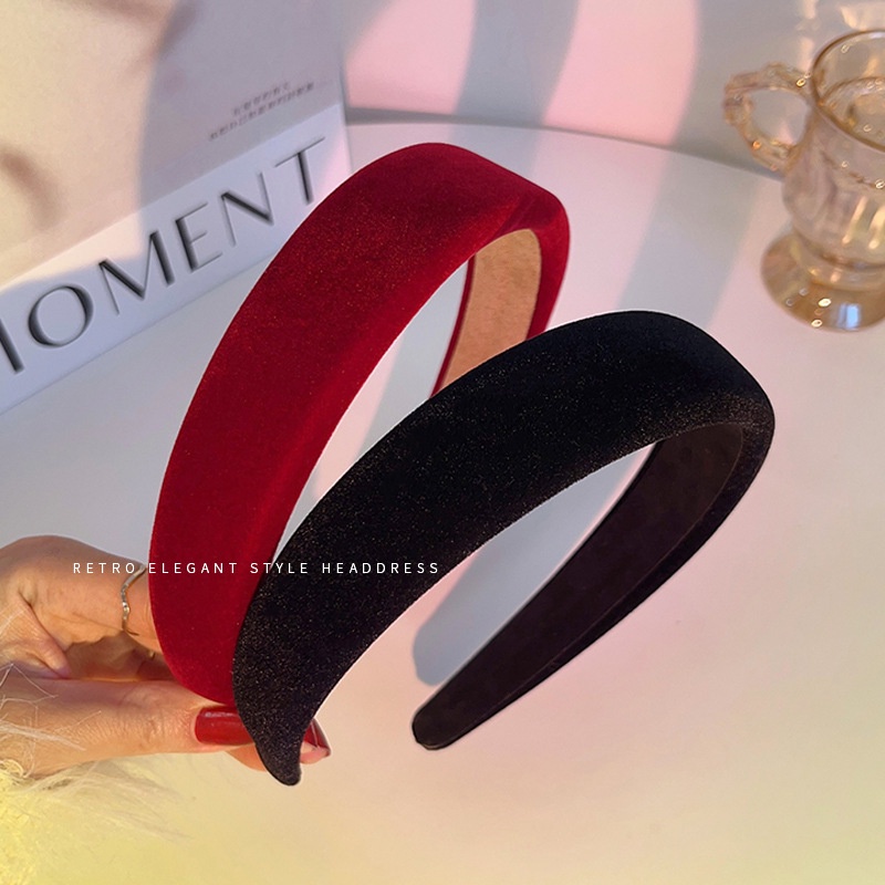 New Style Black Velvet Headband HighEnd Round Face Slimmer Look Vintage Hong Kong Hairpin