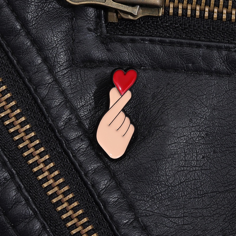 Cartoon Hand Heart Gesture Brooch Pins Funny Sign Language Brooches ...