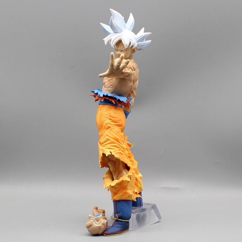 Figurine Dragon Ball Goku Super Saiyan - 32 Cm - Neuve