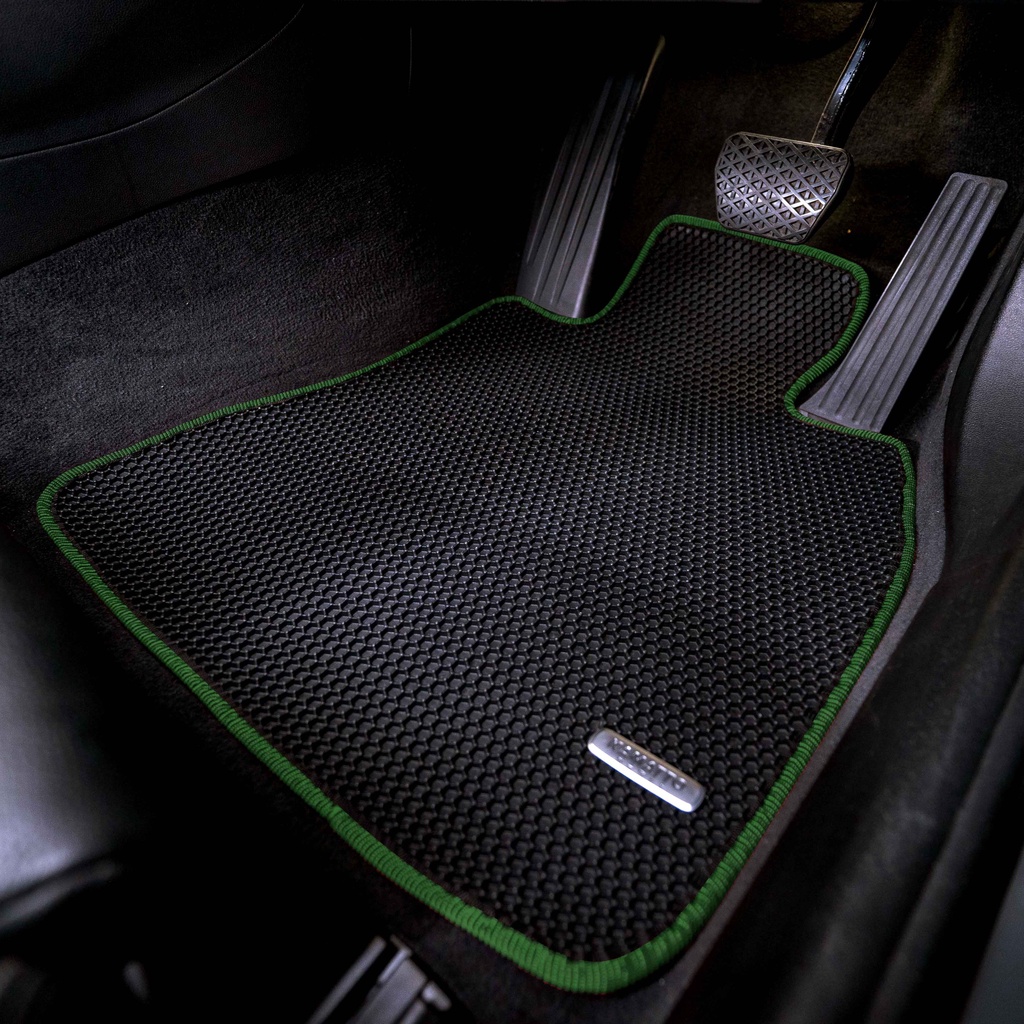 Kamatto Classic Honda WRV/WRV DG4 (2023Present) Car Floor Mat and
