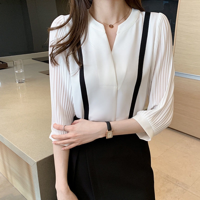 Valery White Top 3/4 Sleeve main image 0