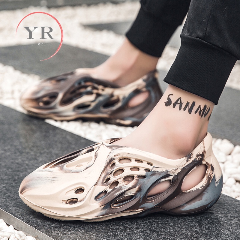 New Camouflage Sandals Yeezy Sandals Men Women Sandals YEEZY FOAM ...