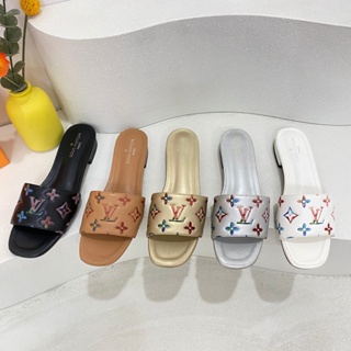 Buy Louis Vuitton/Louis Vuitton 2021 new letter jacquard embroidery  platform flip-flop casual flat slippers women beach sandals ｜Fashion  slippers-Fordeal