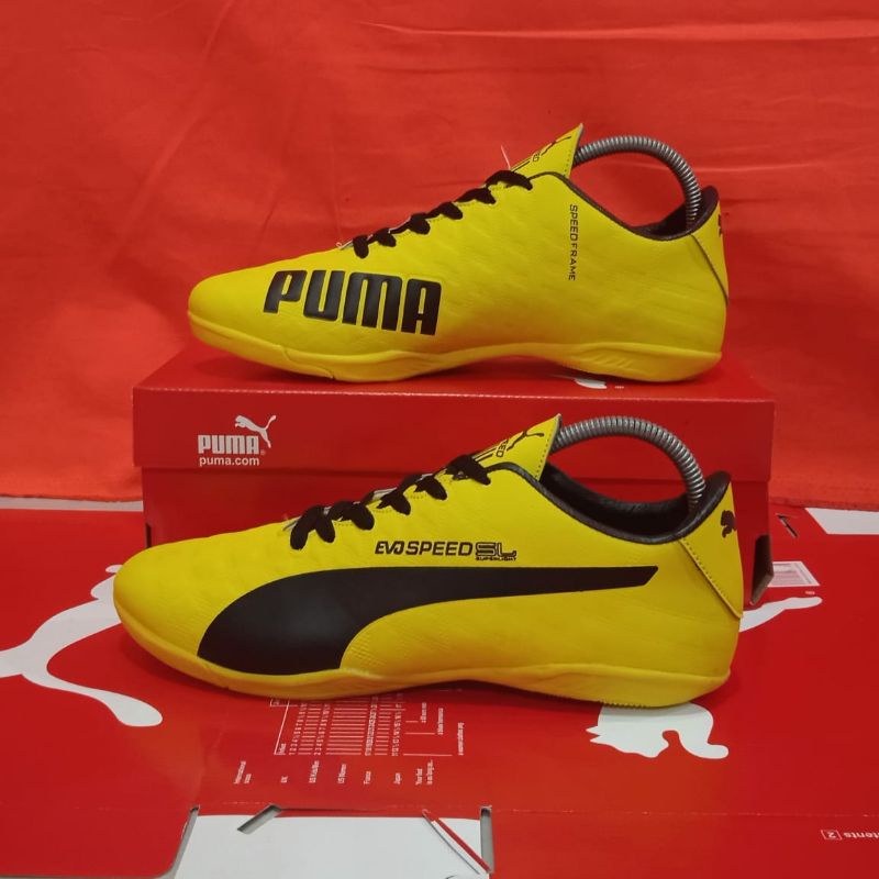 Kasut store futsal puma