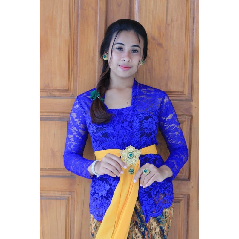 Kebaya Balinese kebaya | | Brocade kebaya | Sofia Bet Brocade Kebaya ...