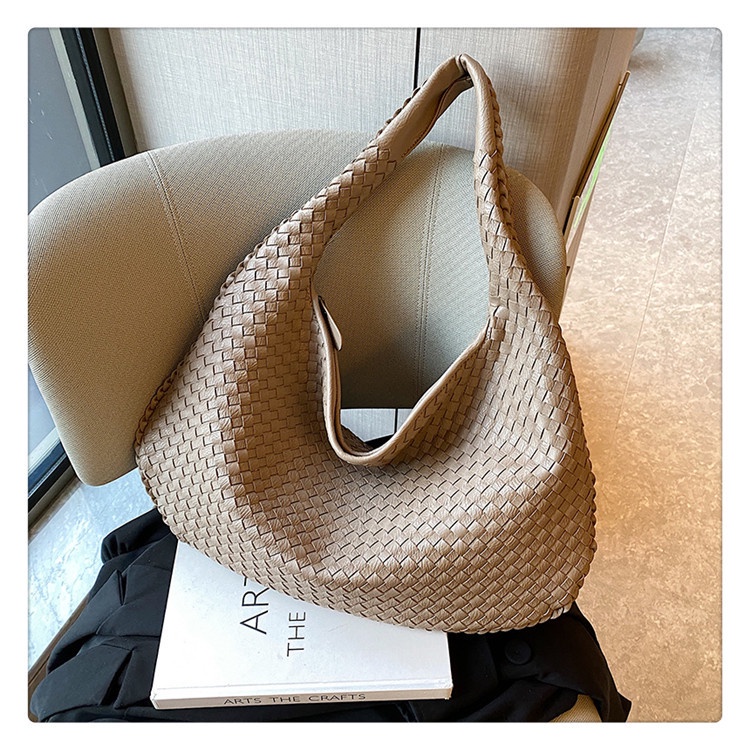 2024 New Product High-grade Woven Female Bag Shoulder Armpit Bag ...