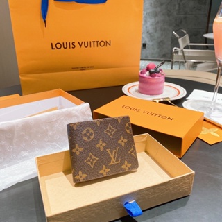 SOLD) Brand New Louis Vuitton Damier Ebene Multiple Mens Wallet Louis  Vuitton Kuala Lumpur (KL), Selangor