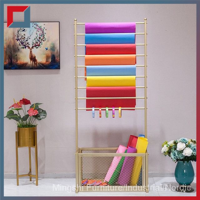 Clothing store scarves, scarves, display racks, fabric ribbons, flowers ...