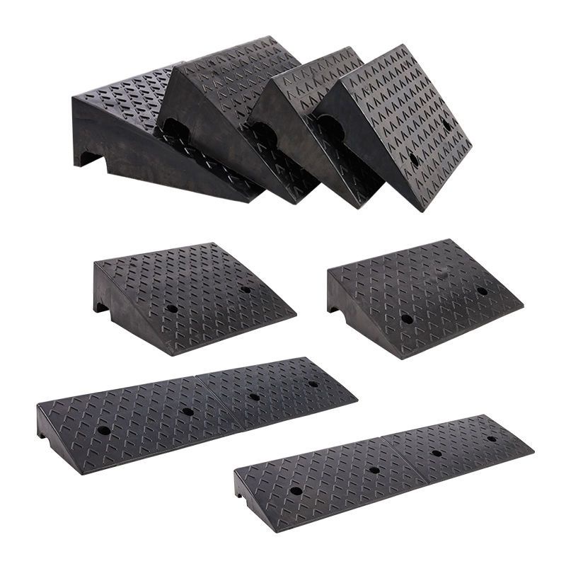 Rubber and Plastic Speed Bump Curb Step Mat Ramp Mat Car Climbing Road ...