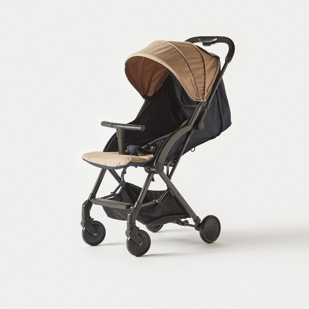 Giggles stroller travel online