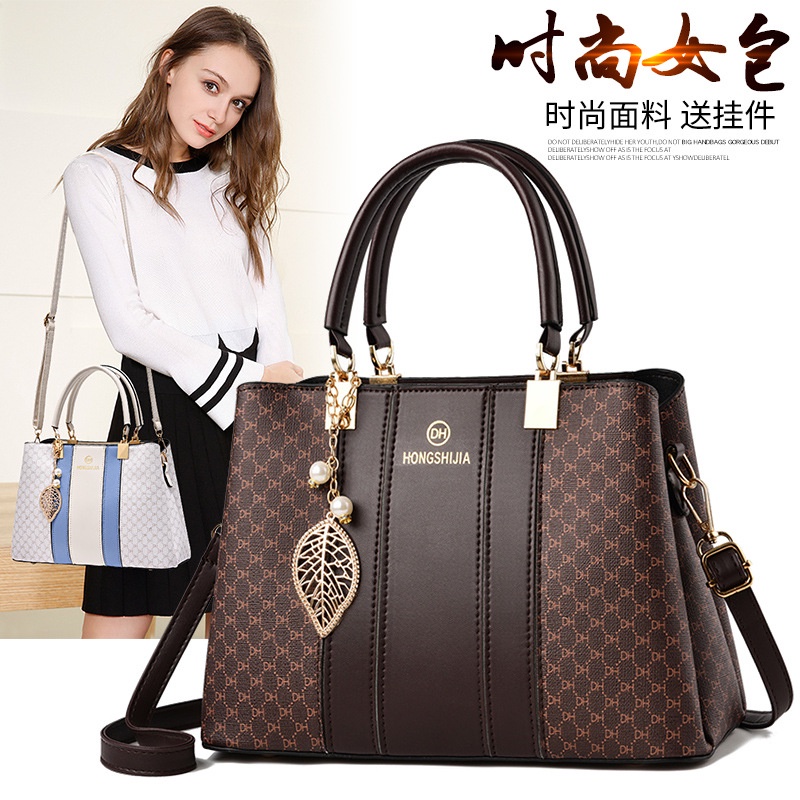 2023 New Stylish and Personalized Women's Large Capacity Middle-Aged ...