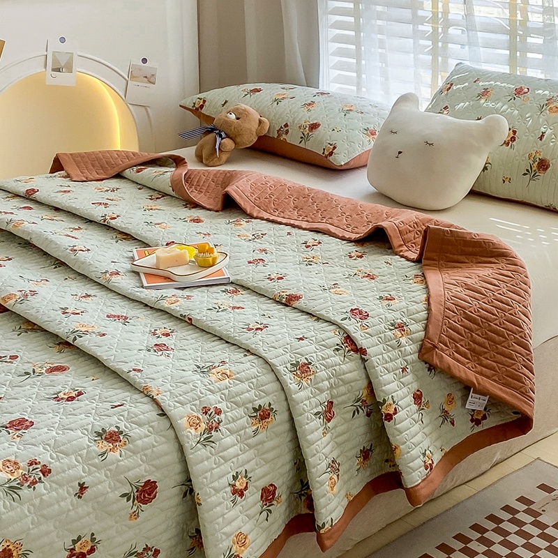 Floral Pattern 3 in 1 Quilted Bedspread for Bed Queen/King Size Quilted