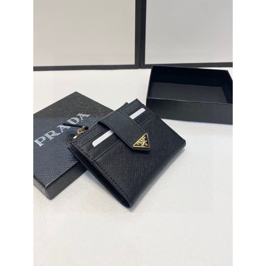 P Card Bag Fashion Men's and Women's Wallets (with Box) Shopee Malaysia