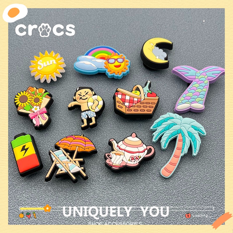 NEW Crocs jibbitz Cute Cartoon Hole Buckle Beach Vacation Hole Flower