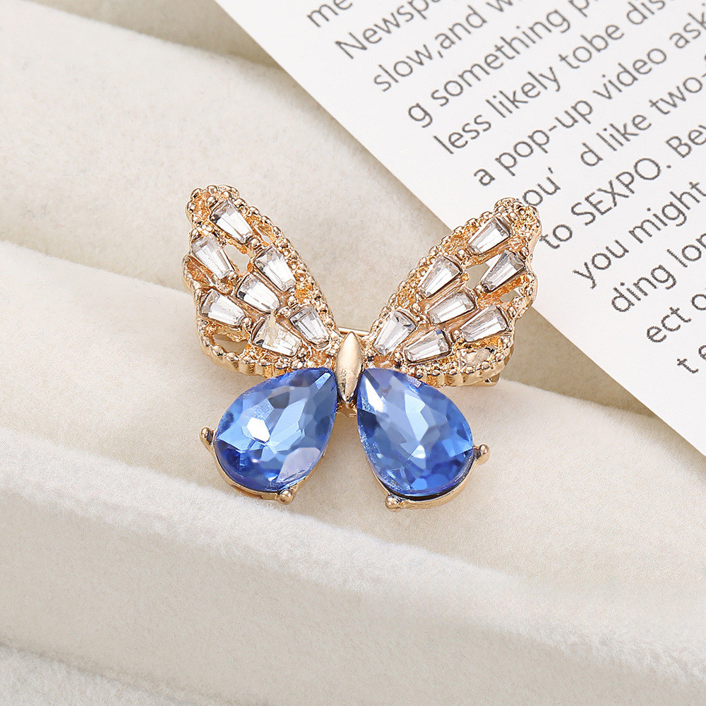 Pin Dada Rama - rama Kristal Biru Blue Crystal Butterfly Brooch ...