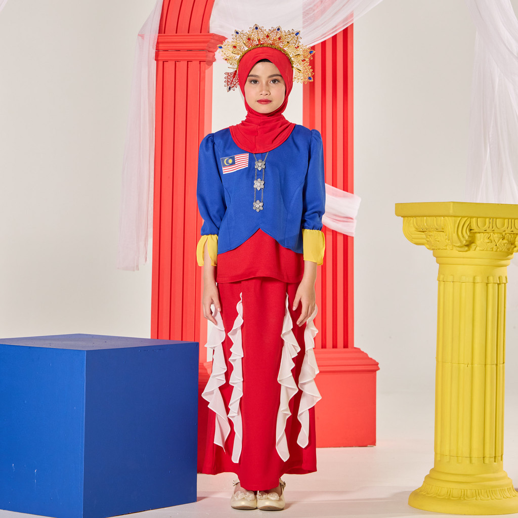 THE BANGSAWAN set costume kemerdekaan. Saiz 1-2 tahun sehingga 11-12 ...