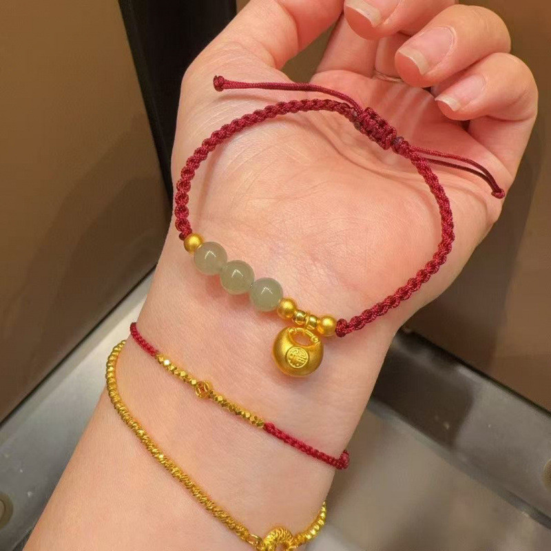 Newly designed for women, fashionable and luxurious, exclusive and high ...