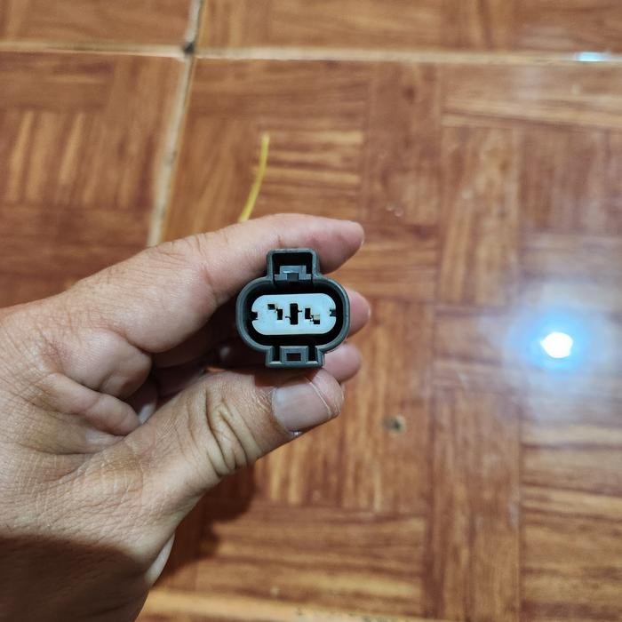 Socket abs Socket connector switch power sensor module pin 2 pajero ...