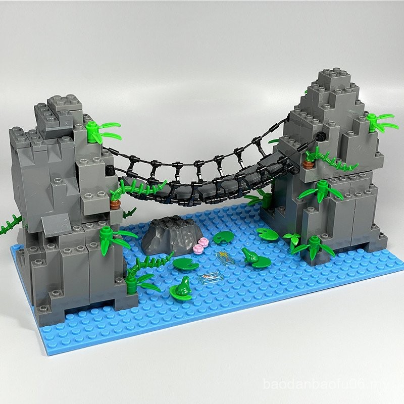 MOC Small Particle Assembled Building Blocks Canyon Suspension Bridge ...