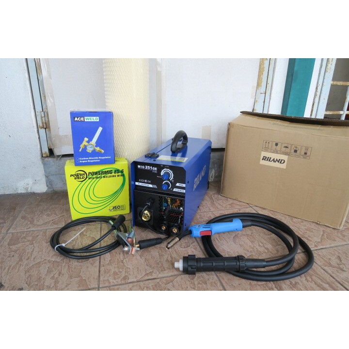 Riland MMA 140A / MIG 160A Compact MIG Welding Machine Complete Set