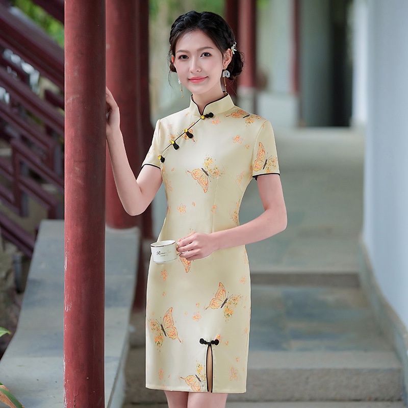 2023 Women Beige Green Floral Cheongsam Short Sleeve Traditional