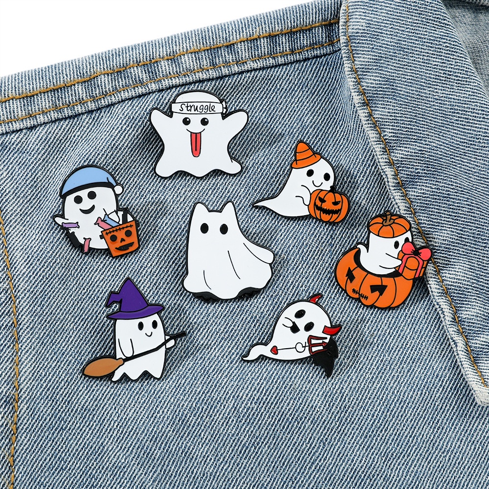 Funny Pumpkin Candy Boo Enamel Pin Brooches Anime Witch Boo Metal ...
