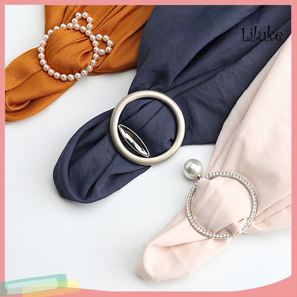 Fashion corner jewellery store