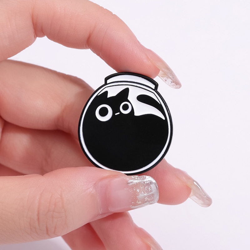 Cute Black Cat Enamel Pins Brooches Naughty Cat Metal Brooch Lapel