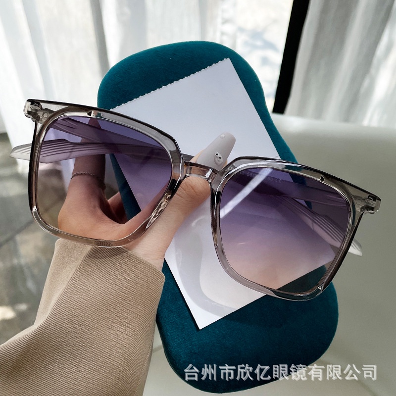 2023 New Style TR90 Gradient Color UltraLight Sunglasses Chanel Style Fashion Trend HighEnd